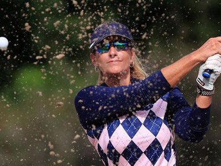The Ultimate Guide to Choosing The Perfect Golf Polo Shirt for Women